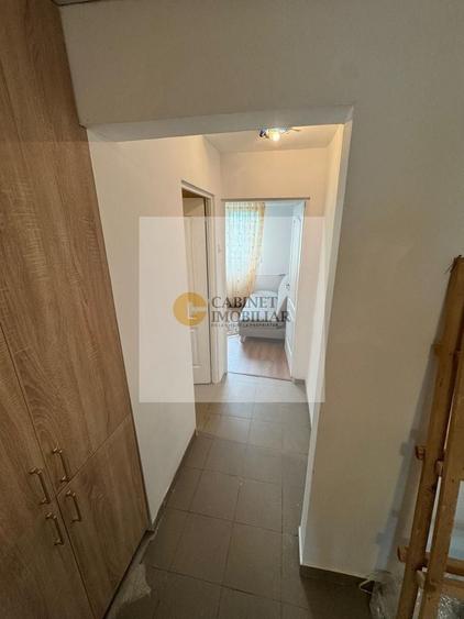 Apartament cu 2 camere decomandat, mobilat în Lujerului