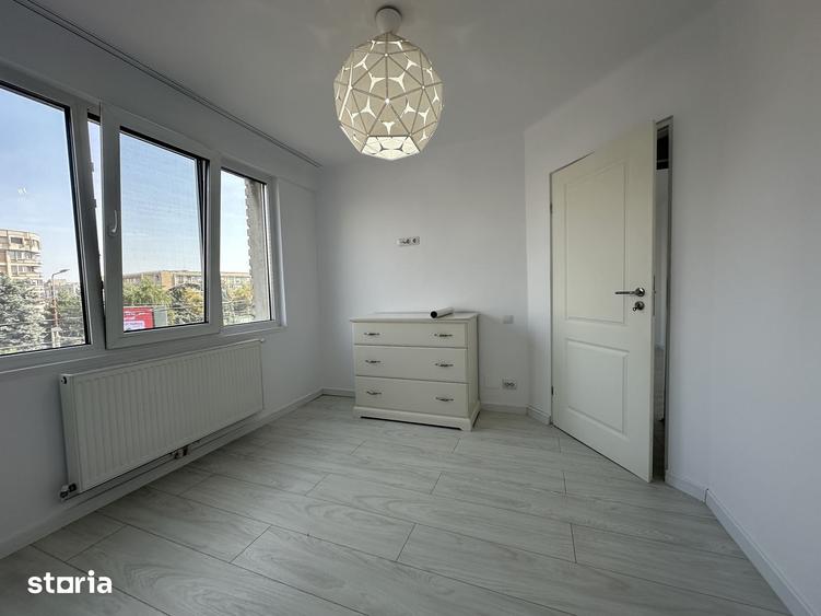 Apartament cu 3 camere semidecomandat în Ultracentral