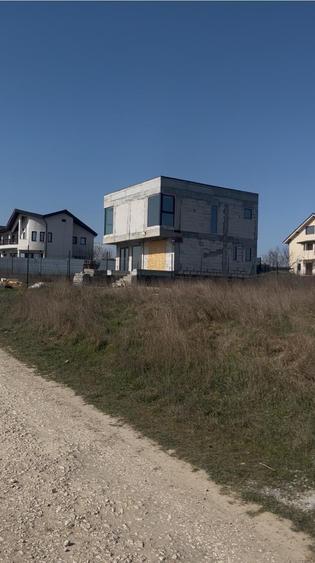 Teren Construcții intravilan de 2500 mp, în Ovidiu