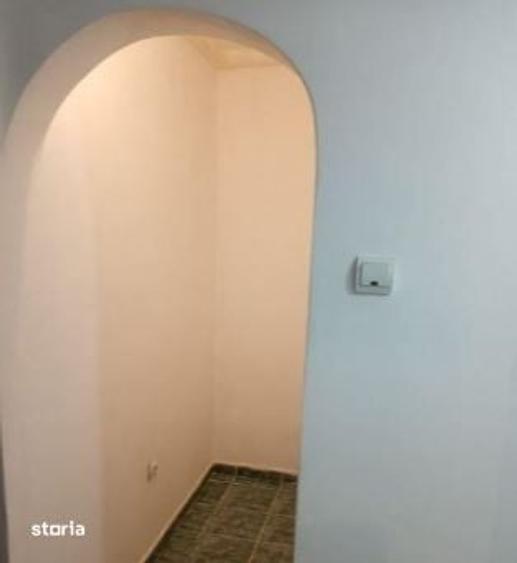 Garsonieră decomandată în Crângași