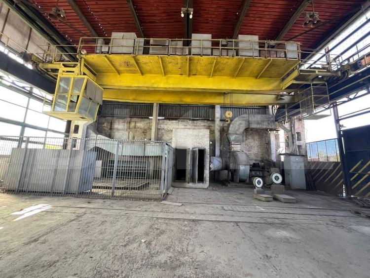 Spațiu industrial, de 1,000 mp, în Centură