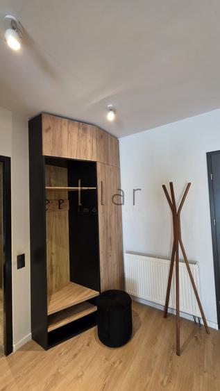 Apartament cu 2 camere semidecomandat, mobilat în Central