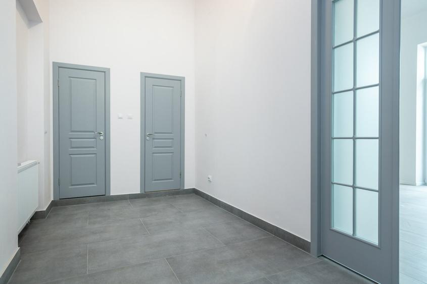 Apartament cu 3 camere decomandat în Armeneasca