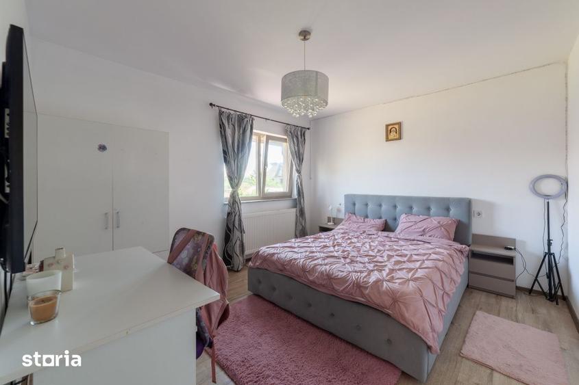 Casă cu 3 camere cu Teren 146 Mp în Moșoaia