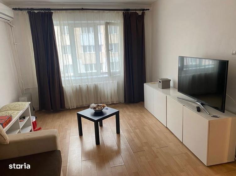 Apartament cu 2 camere decomandat în Muncii