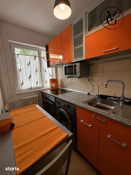 Apartament cu 3 camere semidecomandat, mobilat în ICIL