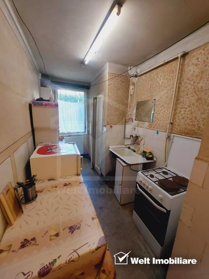Apartament cu 2 camere semidecomandat, mobilat în Central