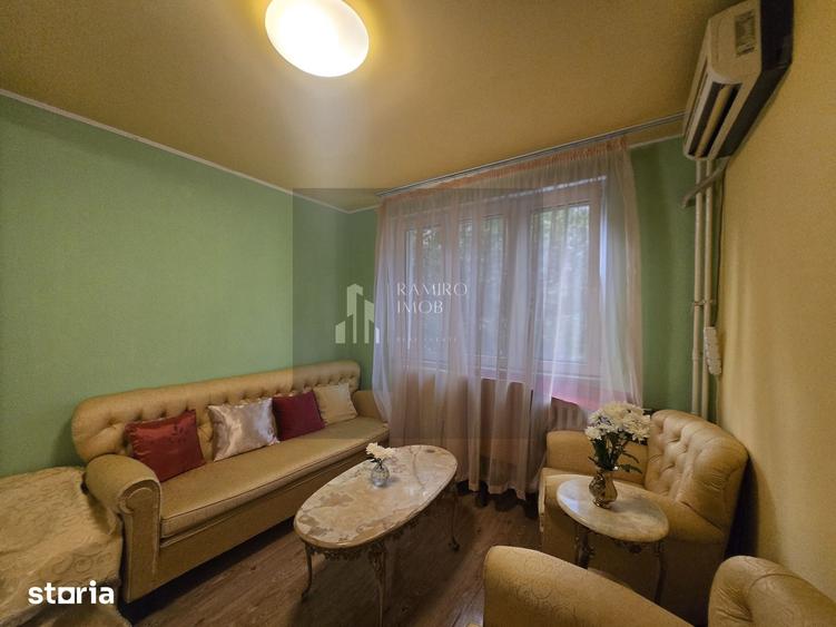 Apartament cu 3 camere decomandat în Rahova