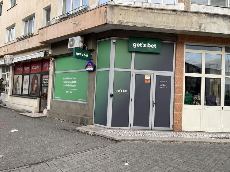 Spațiu comercial, de 30 mp, în Ultracentral