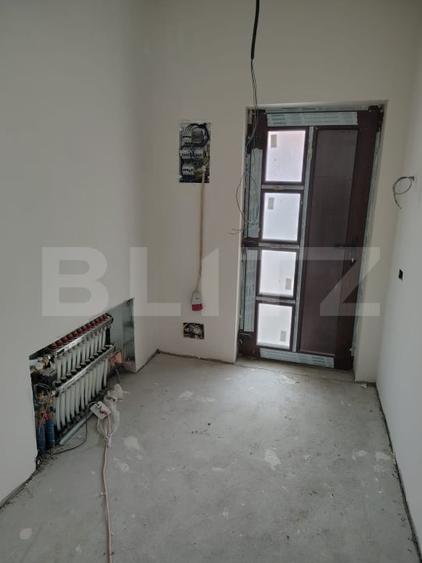 Casă individuală cu 4 camere cu Canalizare în Jucu de Mijloc