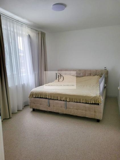 Apartament cu 3 camere semidecomandat, mobilat în Borhanci