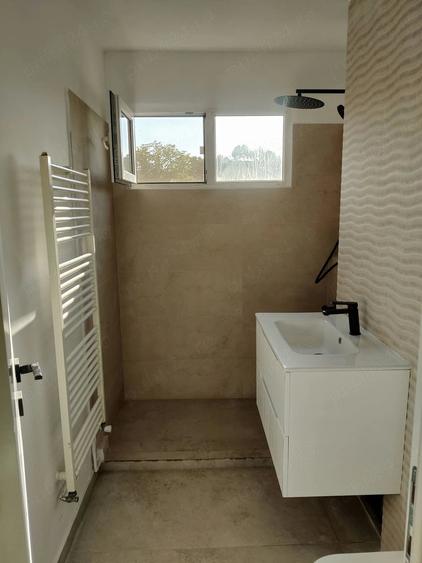 Apartament cu 2 camere semidecomandat în Take Ionescu