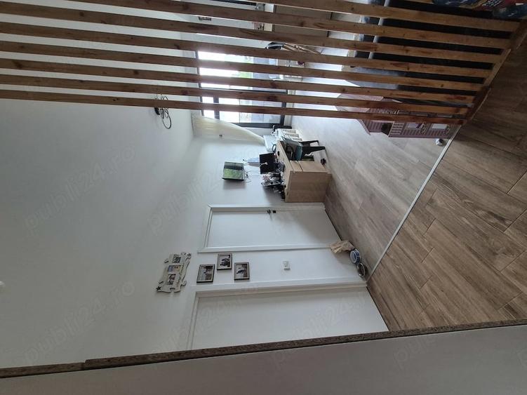 Apartament cu 2 camere decomandat în Lazu