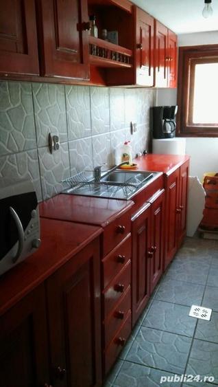 Casă cu 6 camere în Câmpeni