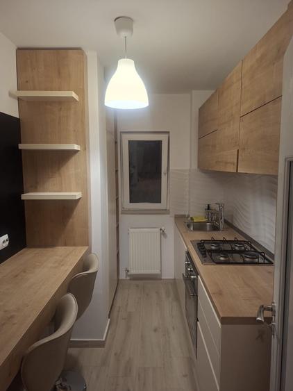 Apartament cu 2 camere semidecomandat în Bularga