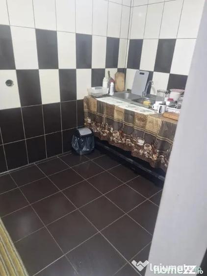 Casă cu 5 camere cu Teren 540 Mp în Broșteni