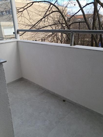 Apartament cu 2 camere decomandat în Iosia