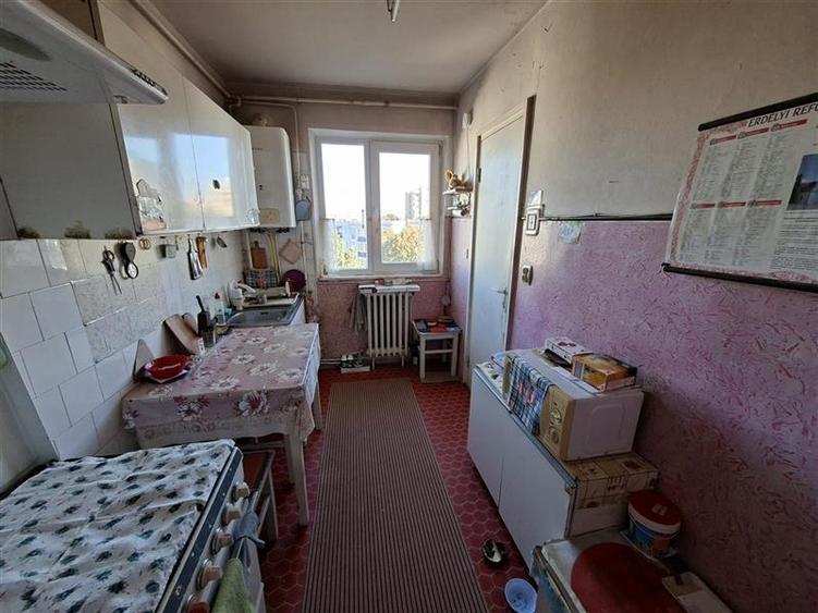 Apartament cu 3 camere semidecomandat în Mănăștur