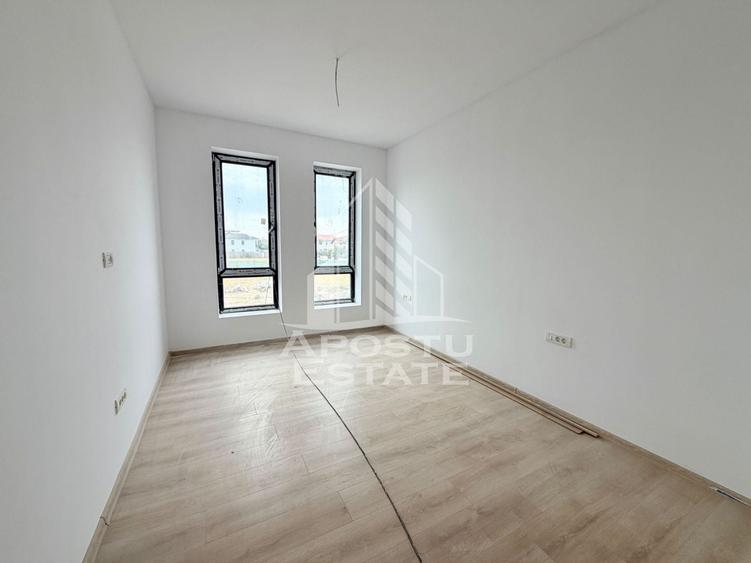 Apartament cu 2 camere semidecomandat în Giroc