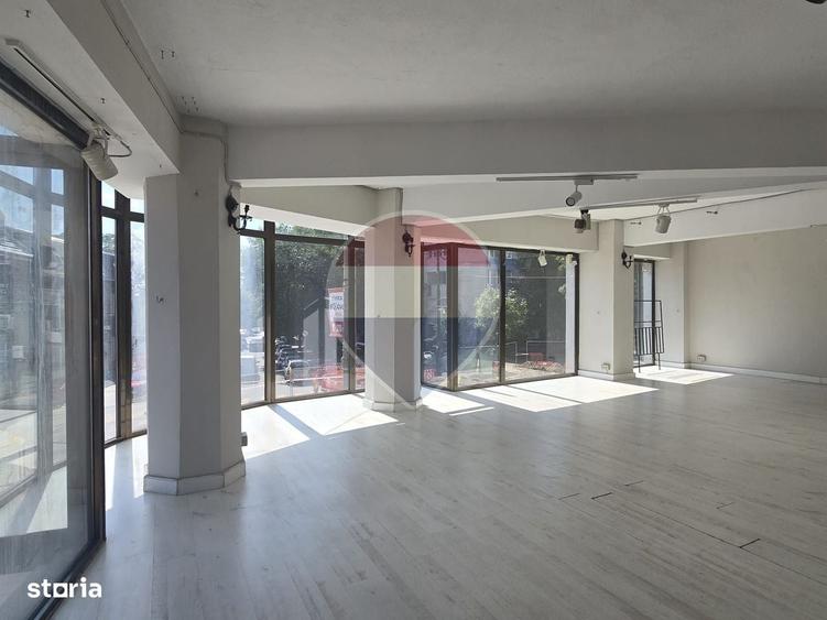 Spațiu comercial, de 230 mp, în Gara de Nord