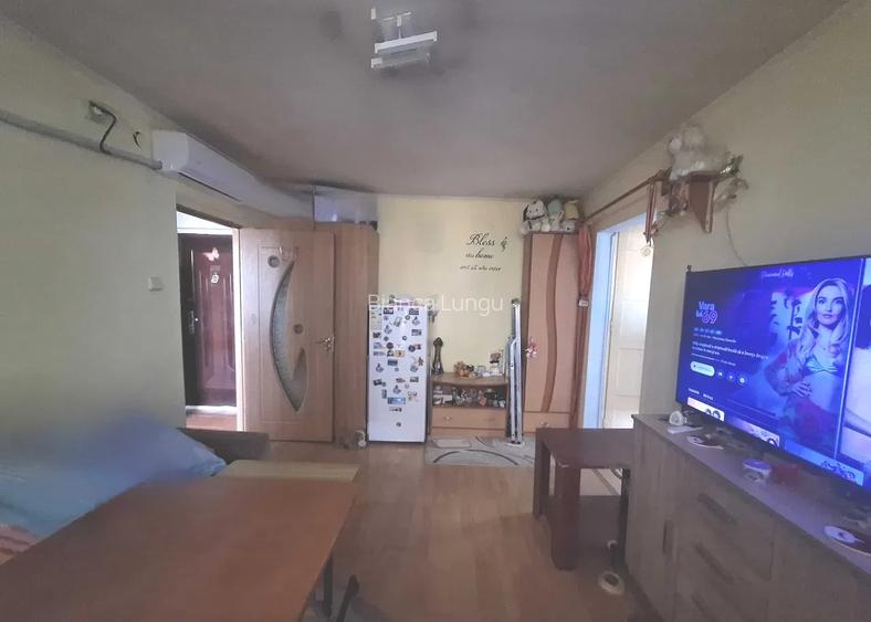 Apartament 2 camere de vanzare