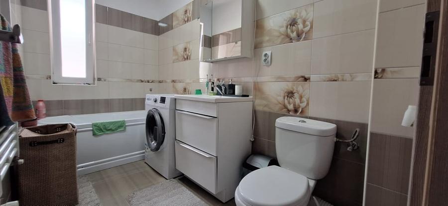 Apartament cu 2 camere decomandat, mobilat în Girocului