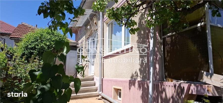 Casă cu 2 camere cu Teren 154 Mp în 23 August