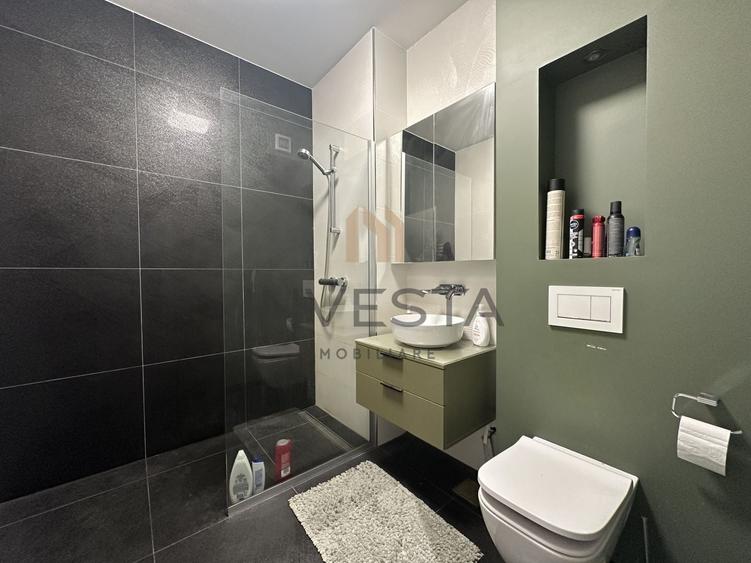 Apartament cu 4 camere semidecomandat, mobilat în Gheorgheni