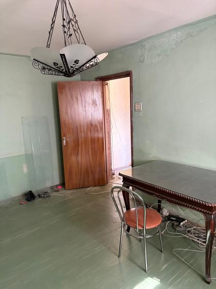Apartament cu 2 camere decomandat în Drumul Taberei