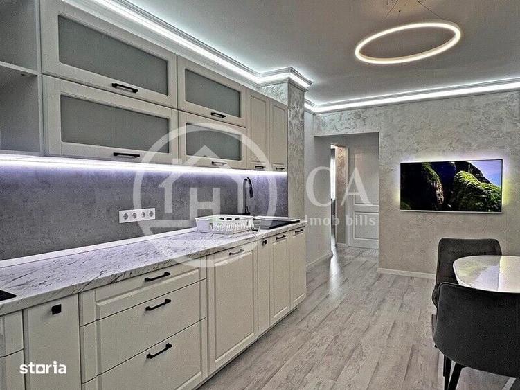 Apartament cu 3 camere decomandat în Decebal
