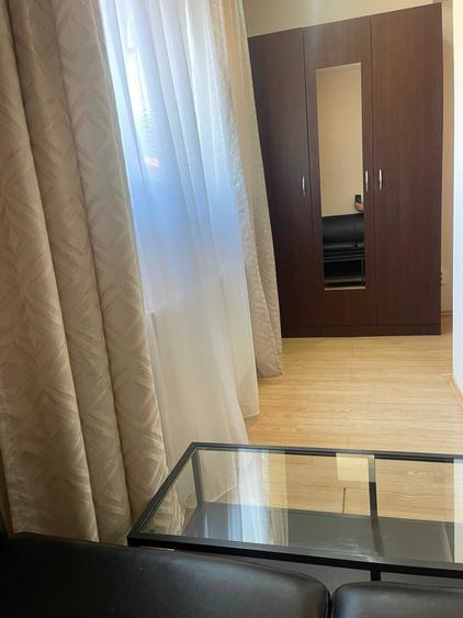Garsonieră decomandată în Brâncoveanu