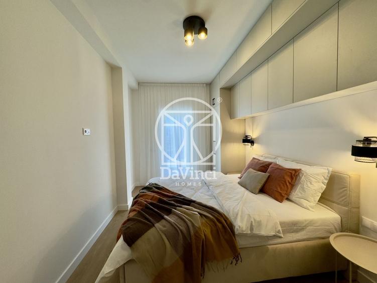Apartament cu 2 camere semidecomandat, mobilat în Exterior Vest