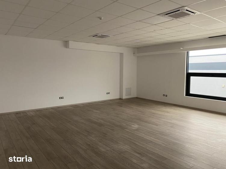 Spațiu comercial, de 779 mp, în Mogoșoaia