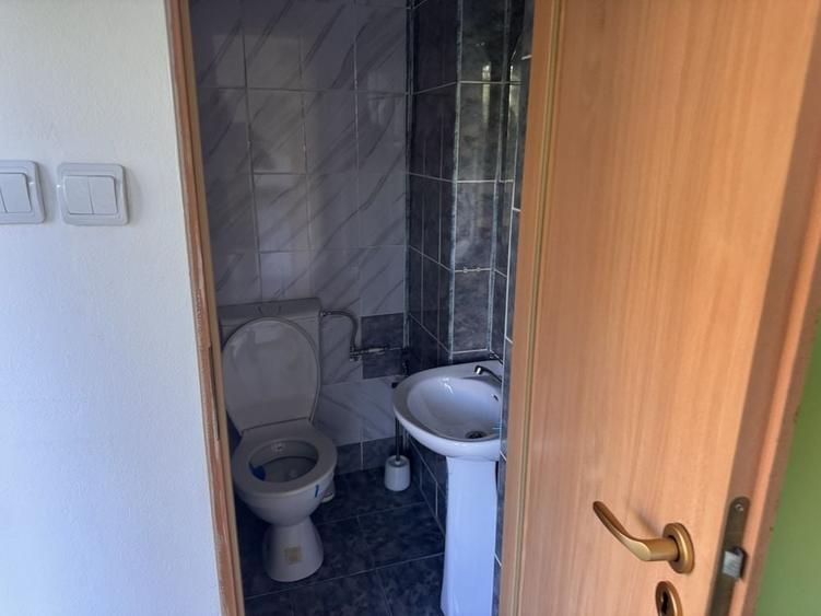 Spațiu comercial, de 30 mp, în Deve