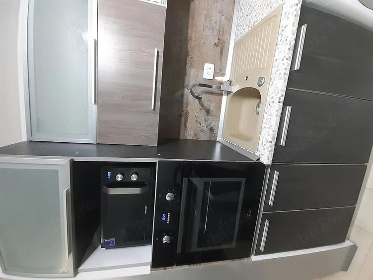 Garsonieră decomandată în Micro 21