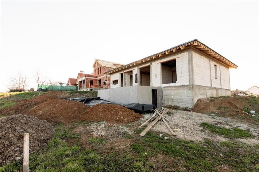 Casă individuală cu 3 camere cu Teren 468 Mp în Nord-Vest