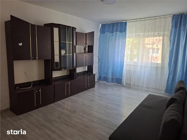Apartament cu 2 camere decomandat, mobilat în Soarelui