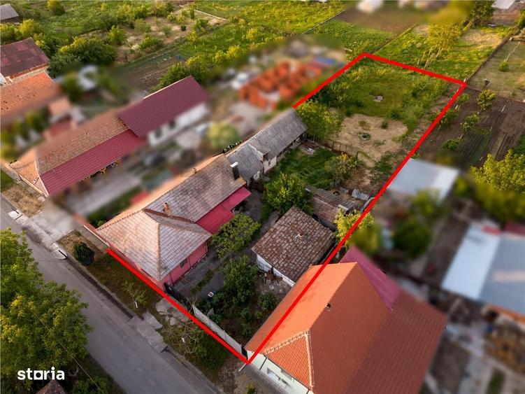 Casă cu 4 camere cu Teren 1440 Mp în Girișu de Criș