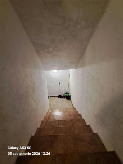 Casă individuală cu 5 camere cu Garaj în Tunari