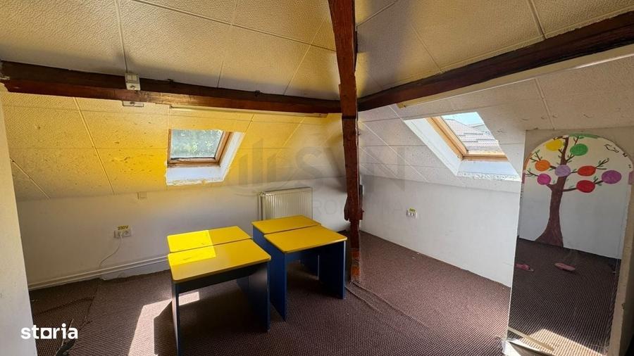 Casă cu 4 camere în Timpuri Noi