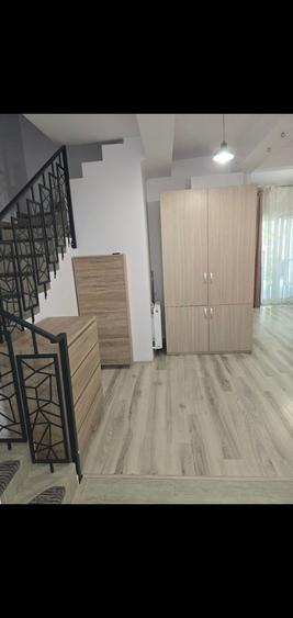 Casă cu 4 camere decomandat cu Teren 303 Mp în Central