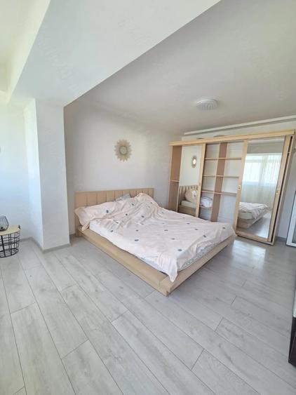 Apartament cu 2 camere decomandat în Independenței