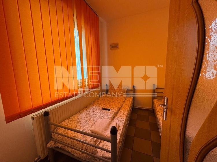 Casă individuală cu 7 camere cu Canalizare în Dumbrăveni