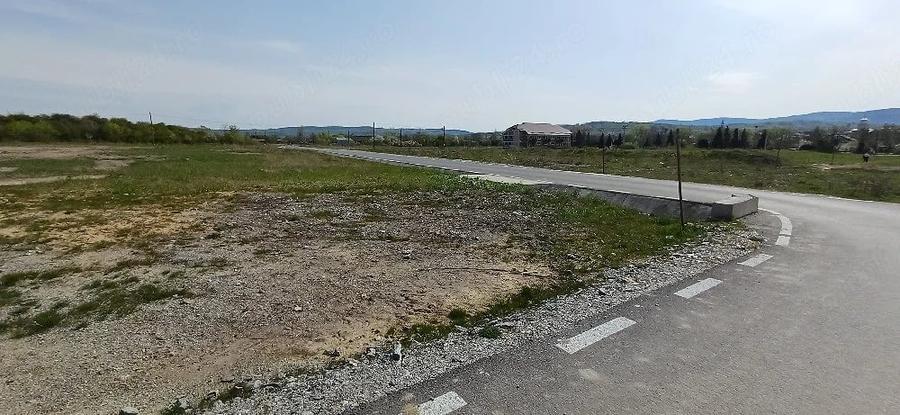 Spațiu comercial, de 496 mp, în Voivozi (Popești)