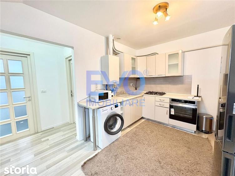 Apartament cu 3 camere semidecomandat în Valea Lupului