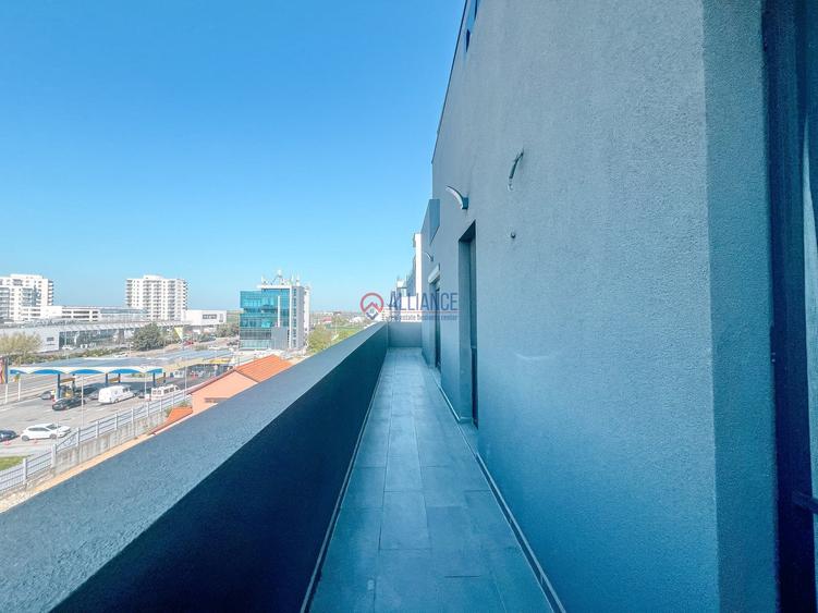 Apartament cu 3 camere decomandat în Palazu Mare