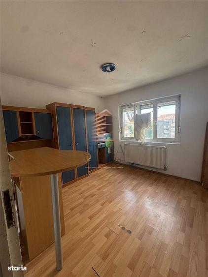 Apartament cu 2 camere decomandat în Iosia