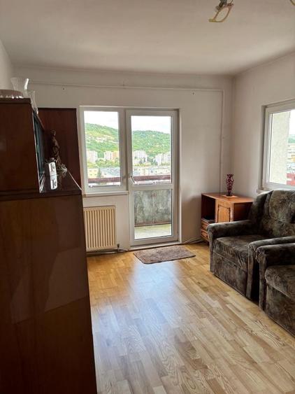 Apartament cu 4 camere în Mănăștur