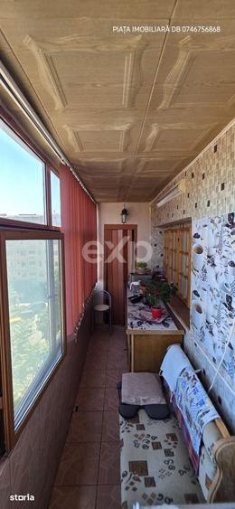Apartament cu 2 camere decomandat în Micro 4