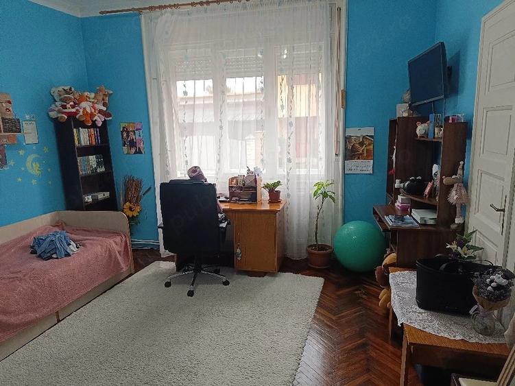 Casă cu 2 camere cu Teren 220 Mp în Spitalul Județean